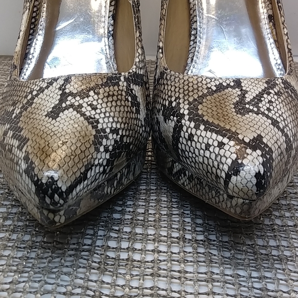 REPORT STILETTOS - Picture 4 of 10